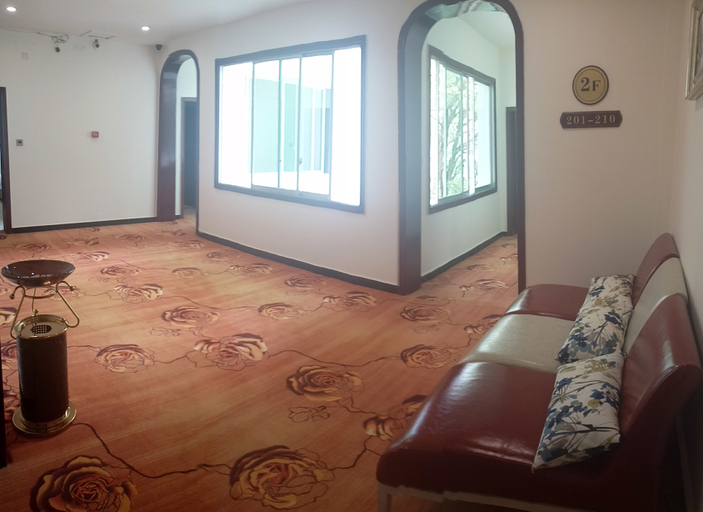 Business Facilities, Yijingyuan Hotel, Qiannan Buyei and Miao