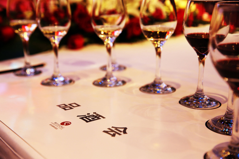 Food & Drinks, Wudang International Hotel Shiyan Business Building, Shiyan