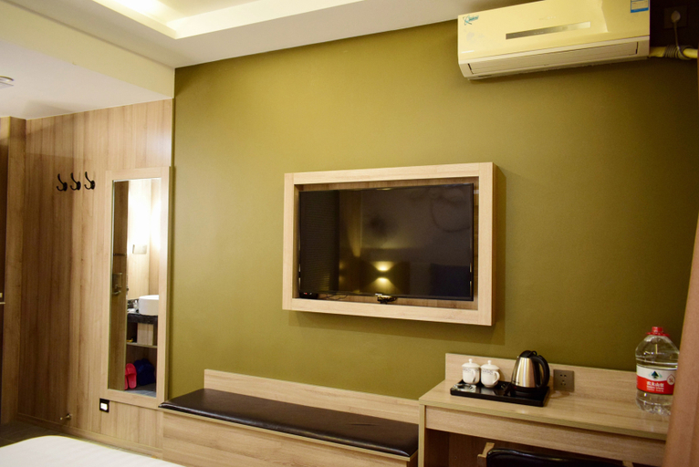 Bedroom 2, Lotus Pond Bath Center, Taiyuan