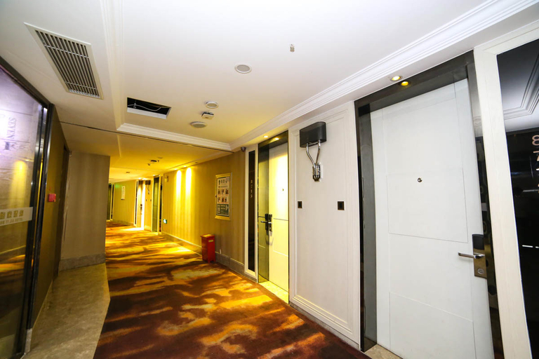 Others 5, Shengjing Yijia Hotel (Xiangyang Railway Station People's Square Branch), Xiangfan