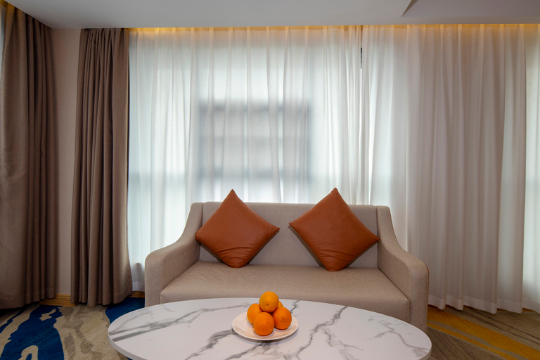 Bedroom 2, Vienna Hotel Henan Luoshan Lingshan Avenue, Xinyang