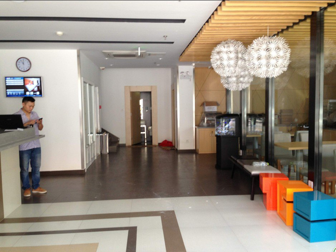 Others 5, Hanting Hotel Qingdao Railway Station West Square, Qingdao