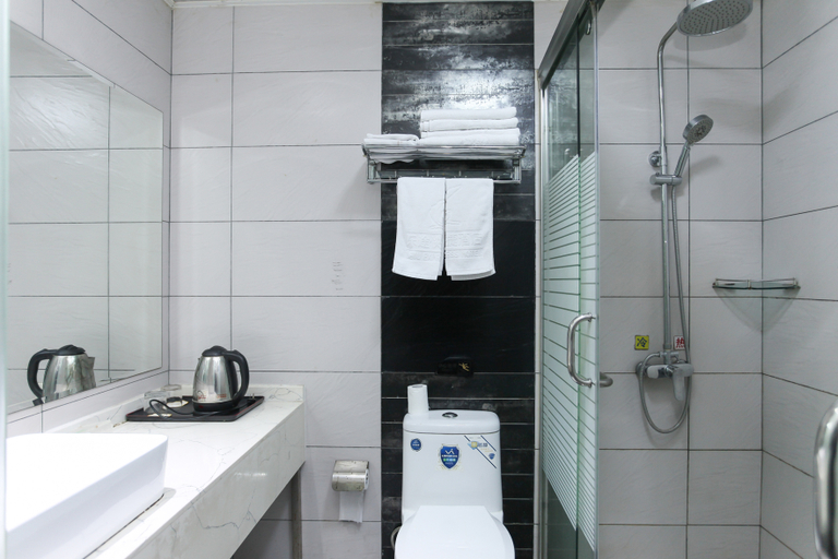 Bathroom 4, Qingmu Hotel (Changzhou Hongyang Plaza Jingchuan Park Branch), Changzhou