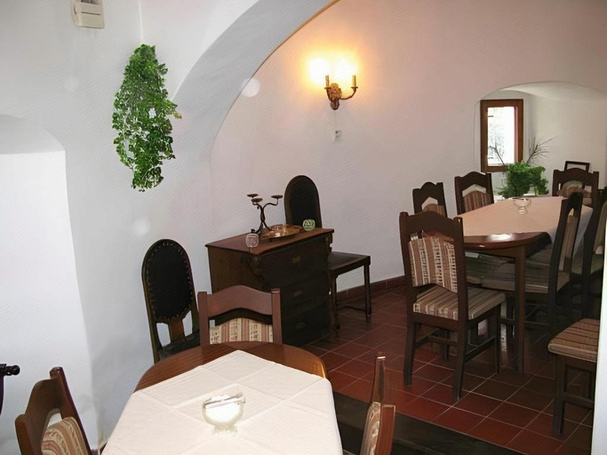 Food & Drinks, Krumlov Tower, Český Krumlov