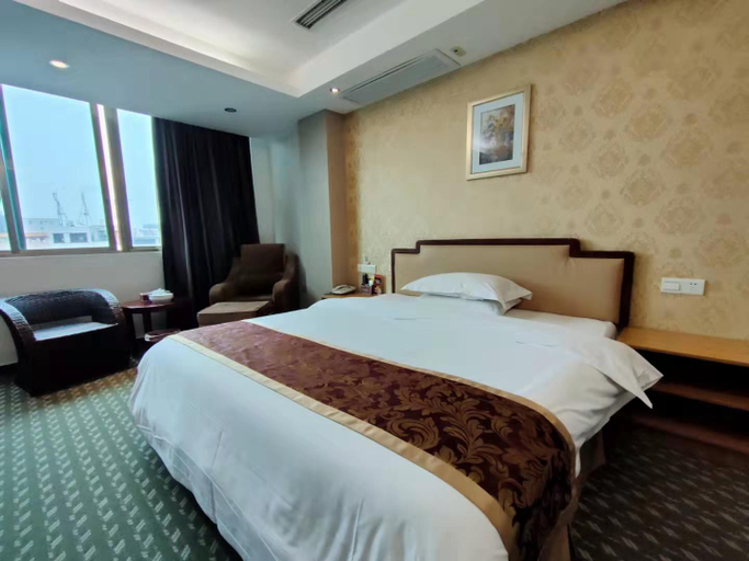 Bedroom 2, Overseas Chinese Hotel, Shantou