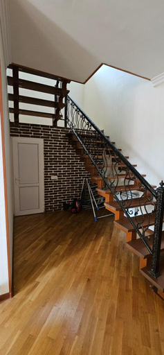 Others 5, Casa Villa, Baku