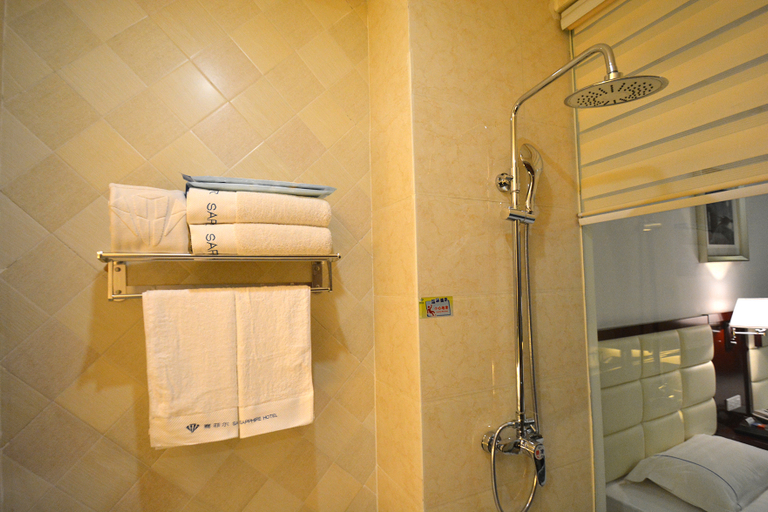 Bathroom 3, Saifel Hotel (Xuji Avenue Fat Donglai Branch), Xuchang
