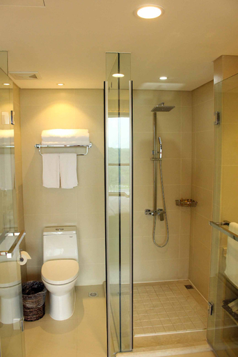 Bathroom 2, Kaiyuan Resort Hotel, Wuxi