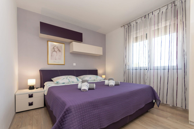 Room 2, Apartments Vala Batalaza, Privlaka