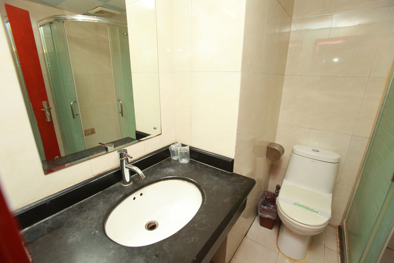 Bathroom, Guangwang Building (Chengdu Kuanzhai alley), Chengdu