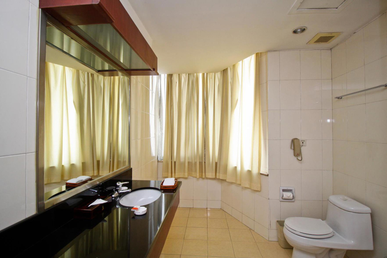 Bathroom 3, ホテル, Huainan