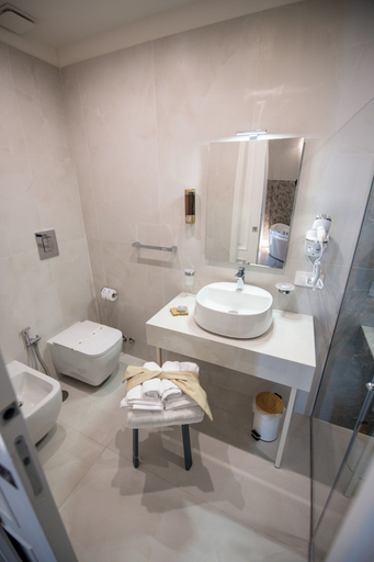 Bathroom 4, Leone Camere D'autore CENTRO STORICO, Napoli