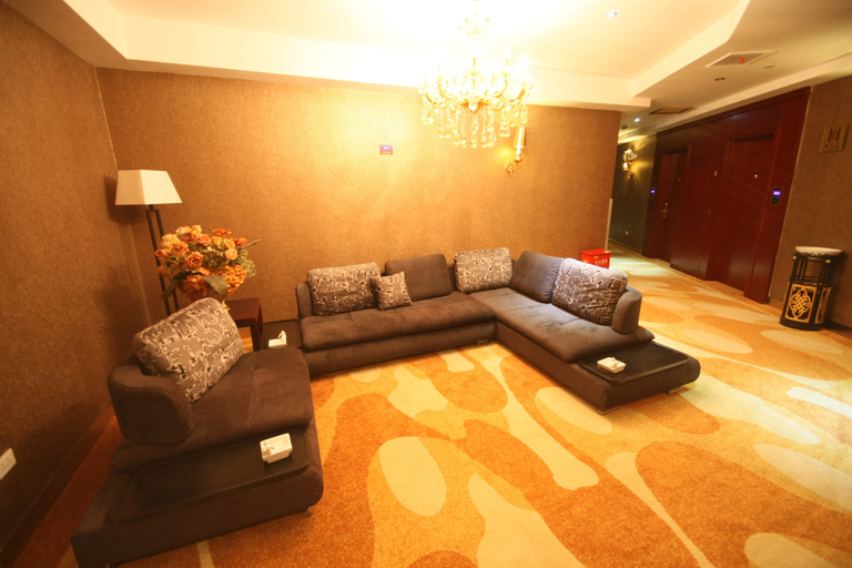 Others 3, Holiday Inn Donhuri(East Lake Park&Ginkgo Square), Liupanshui