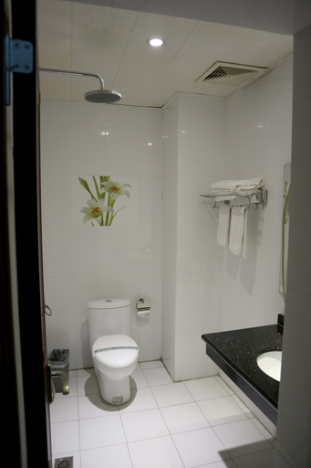 Bathroom 3, Jinwei Coffetel Theme Hotel, Fangchenggang