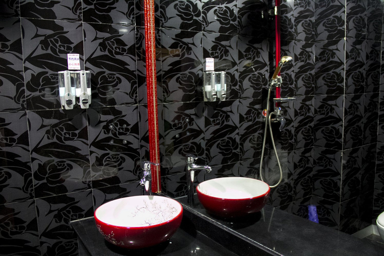 Bathroom 2, VIANO Hotel, Binzhou