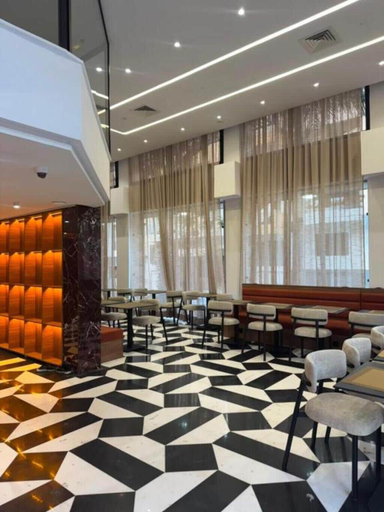 Dining, Le M Neo, Rabat