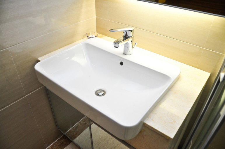 Others 2, Minjian Jinrong Tower Waifiden Service Apartment ( Haizhu Square Metro Station), Guangzhou