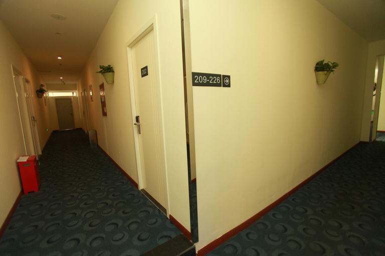 Others 4, 7Days Inn Meishan Sansuci Diaoxiang Square, Meishan