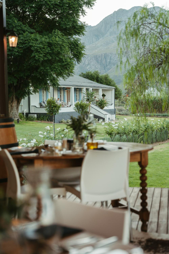 Food & Drinks 5, Swartberg Country Manor, Eden