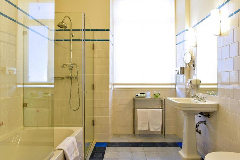 Bathroom 5, Pousada da Serra da Estrela - Historic Hotel, Covilhã