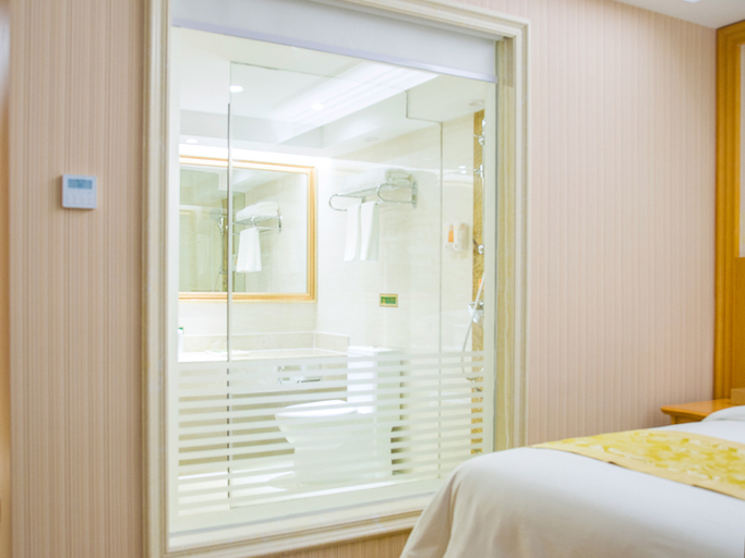 Bedroom 2, ウィーンホテル(), Xiangxi Tujia and Miao