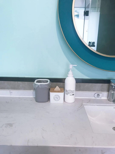 Bathroom, Yunzhishang Hotel (Weishan Ancient City Railway Station Store), Dali Bai