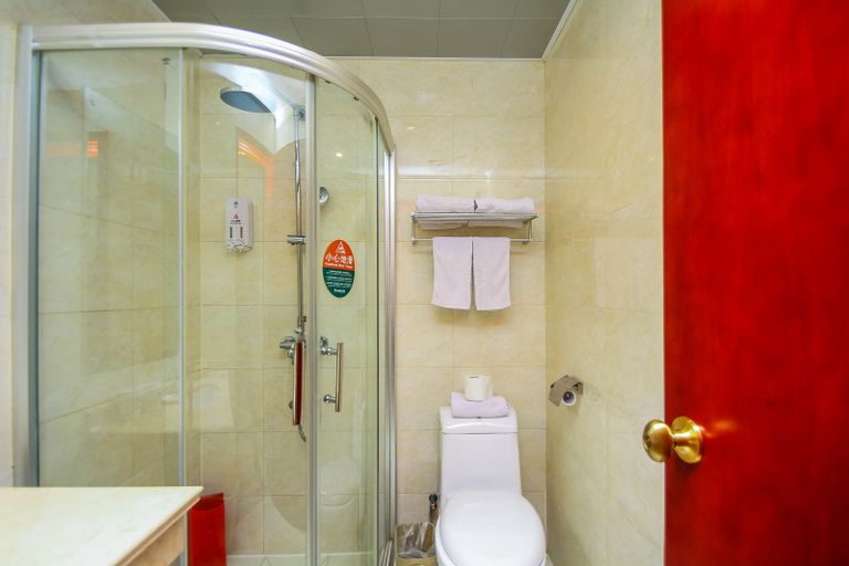 Bathroom 3, GreenTree Inn Yixing Zhangzhu Express Hotel, Wuxi