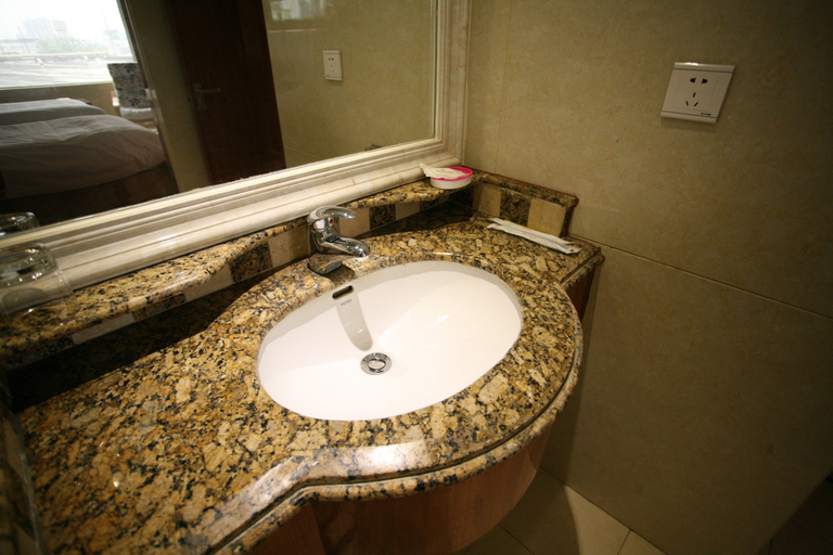 Bathroom, Qianshuiwan Hotel, Jinzhong