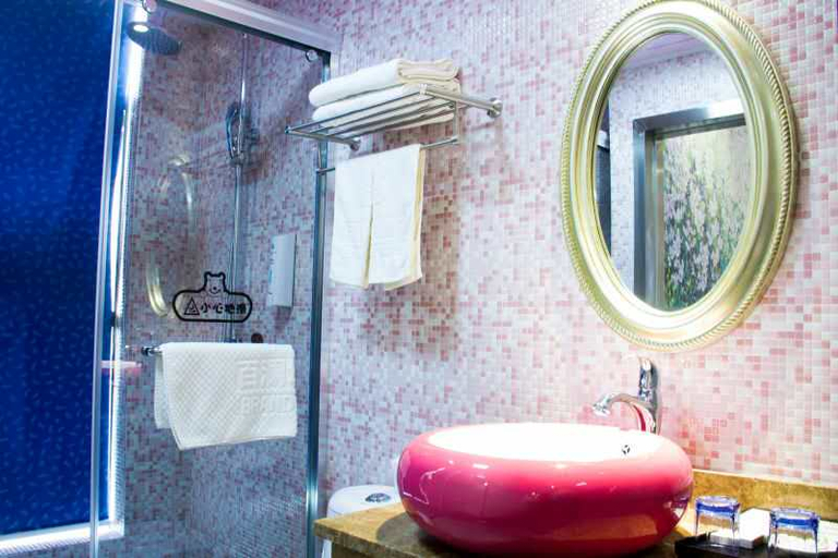 Bathroom 3, Bailandi Boutique Hotel, Suzhou