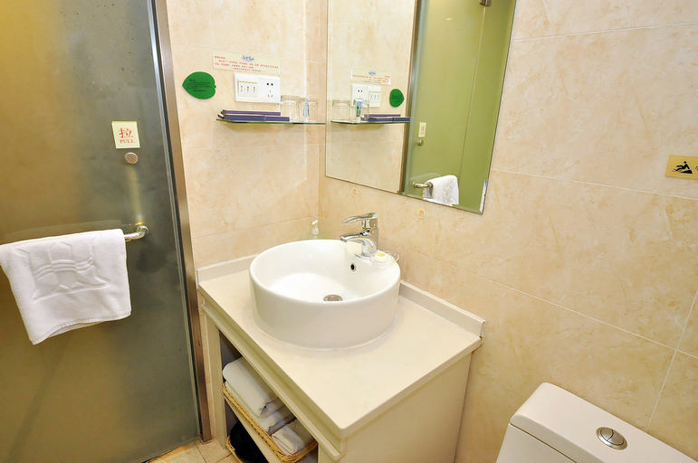 Bathroom, Yihai Hotel, Changsha