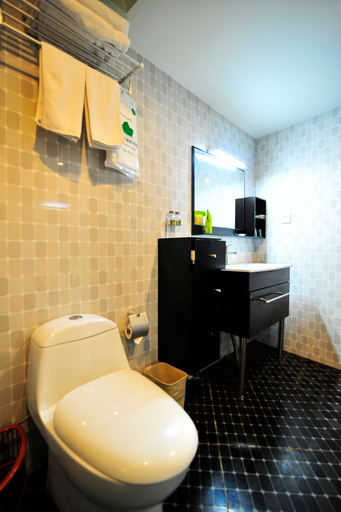 Bathroom 2, Nenghui Star Hotel, Guiyang