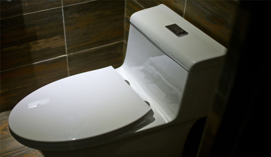 Bathroom 2, Qianye Hotel, Xi'an