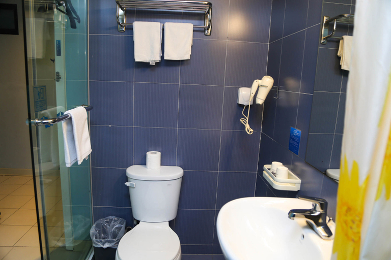 Bathroom 2, Bestay Hotel Express (Wuxi Liangqing Road Wanda Plaza), Wuxi