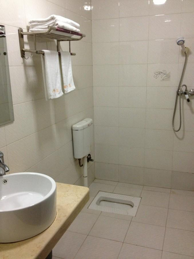 Bathroom, Xuanliang Hostel, Chongqing
