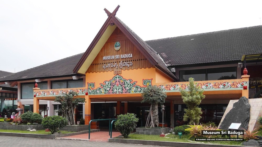 Exterior & Views 4, Sutan Raja Guest House Bandung, Bandung