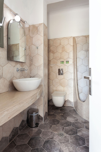 Bathroom 3, Phevos Villa, South Aegean