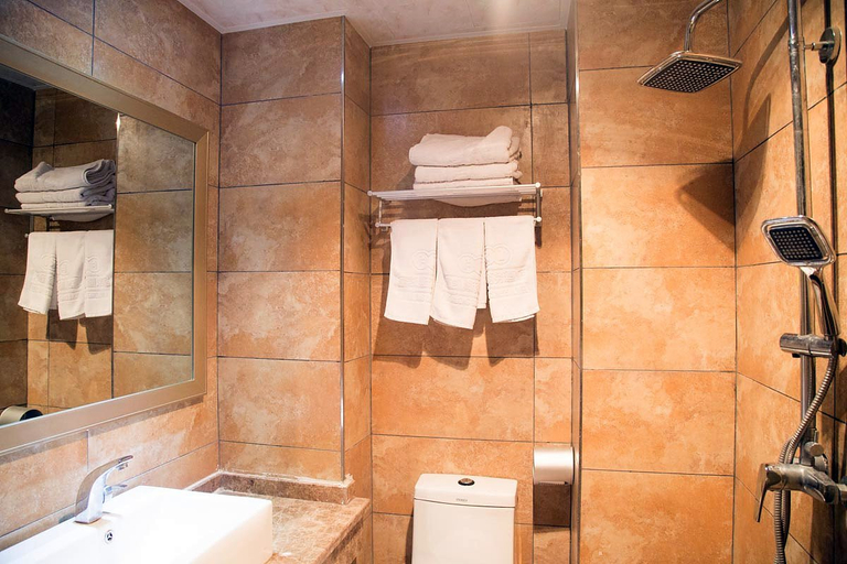 Bathroom 3, Fukailong Business Hotel Chang'an Aerospace City store, Xi'an