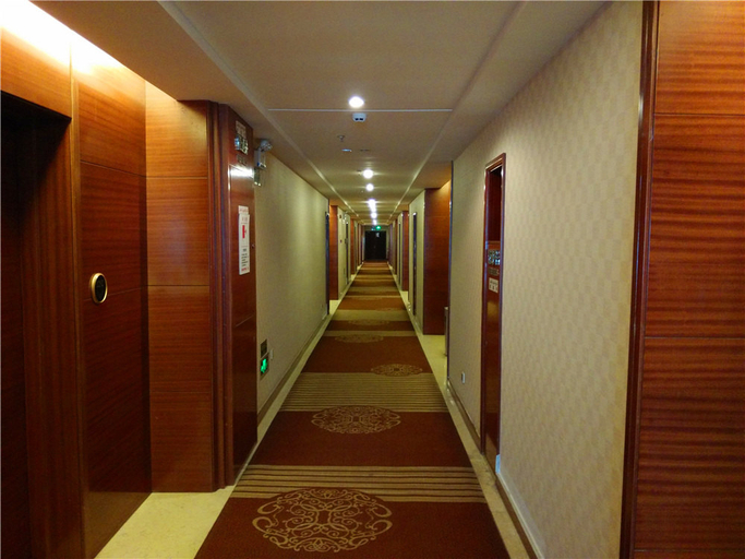 Others 5, Xin He Hotel, Aksu