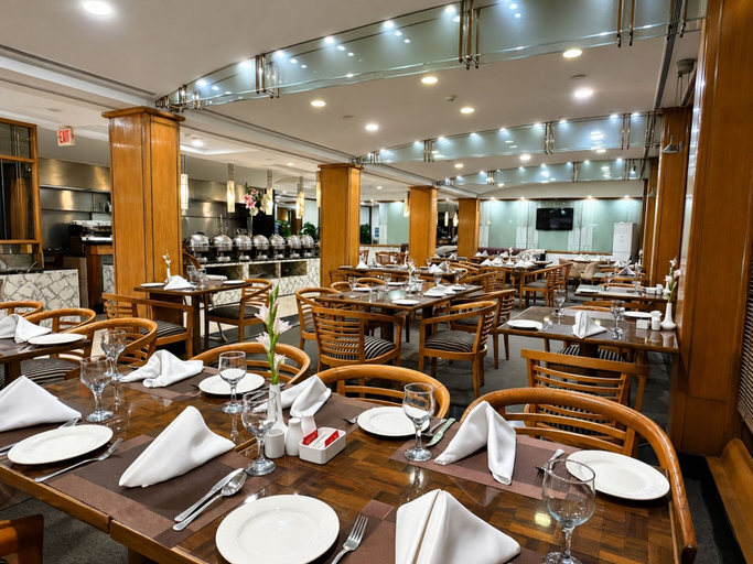 Food & Drinks 4, Hotel Crown CP, Islamabad