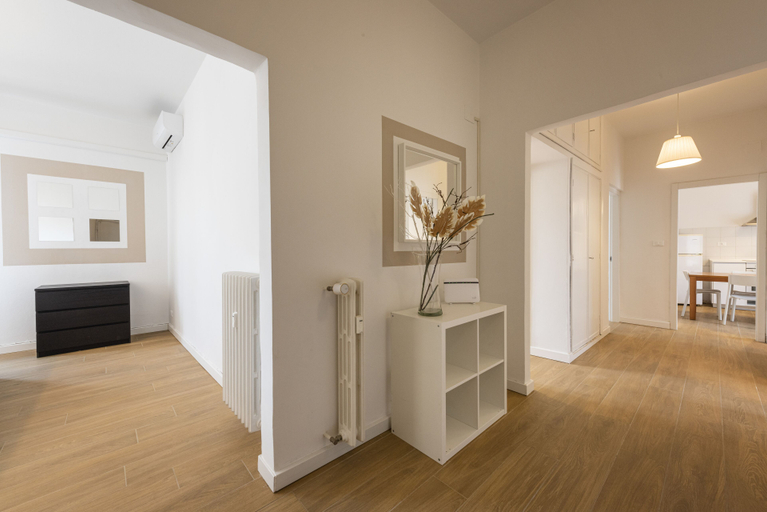 Others 5, Rosselli by Mmega, Florence
