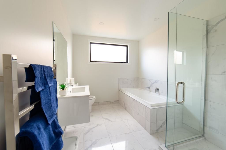 Bathroom 3, NV Homes, Queenstown-Lakes