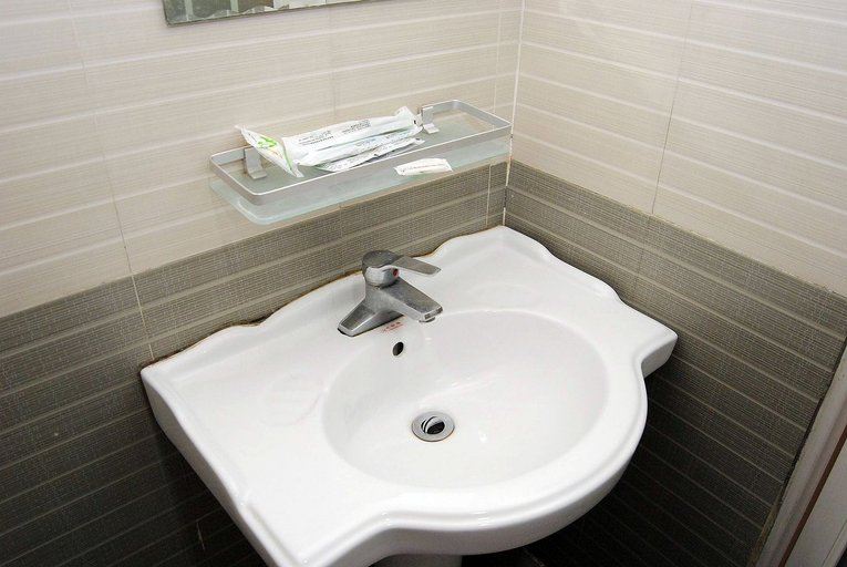 Bathroom 3, ホテル (), Guangzhou