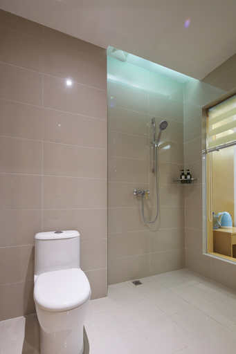 Bathroom, Xindayu Hotel, Yan'an