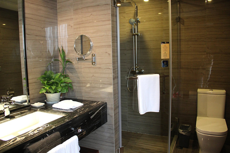 Bathroom 3, Cosy City Hotel, Chengdu