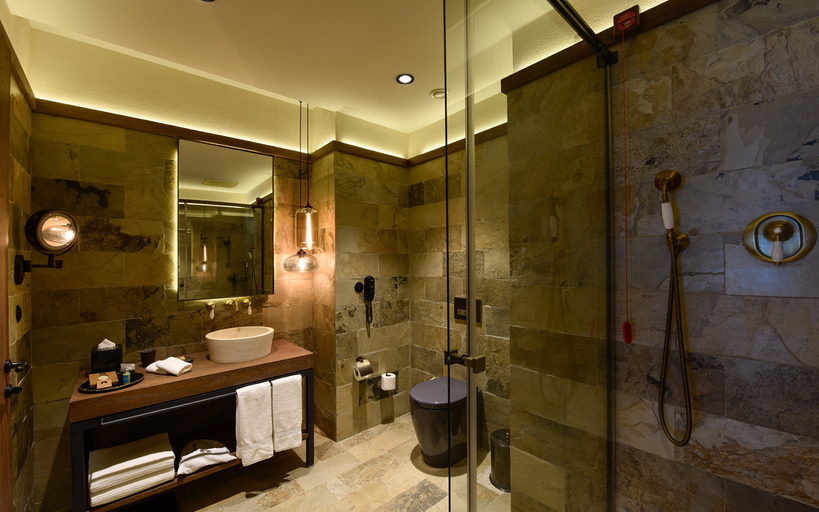 Bathroom 3, Hotel Caeli, Eceabat