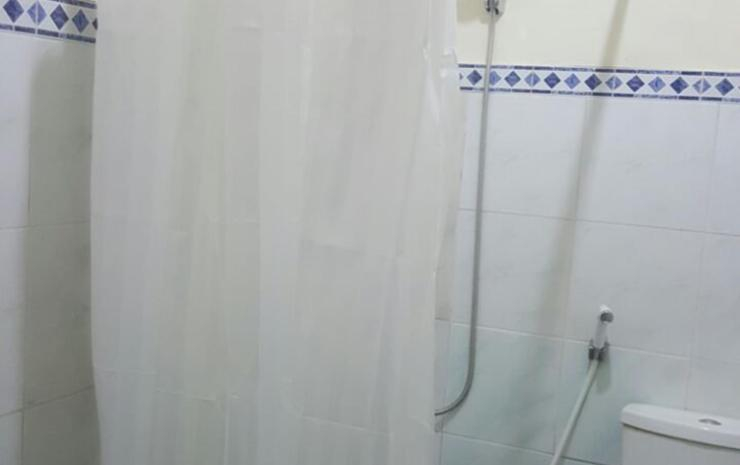 Bathroom, HOTEL KUDUS PERMATA, Tegal