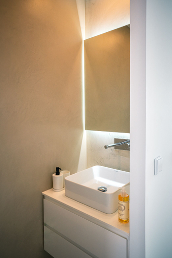 Bathroom 3, Portaria Housing, Aveiro