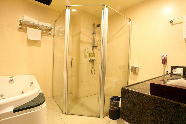Bathroom 3, Vienna Hotel (Guan Hai Dian), Ningbo