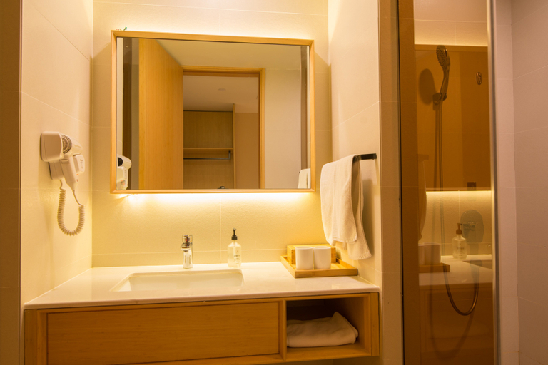 Bathroom 4, Ji Hotel (Zhenjiang Railway Station), Zhenjiang