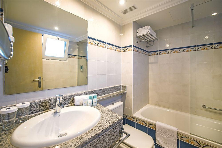 Bathroom 5, Iberostar Waves Club Cala Barca, Baleares